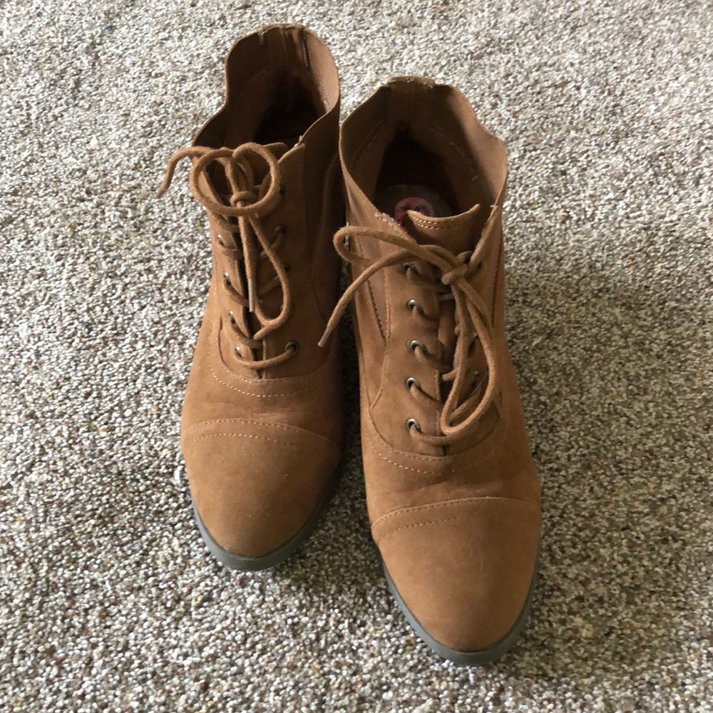Madden girl wedges